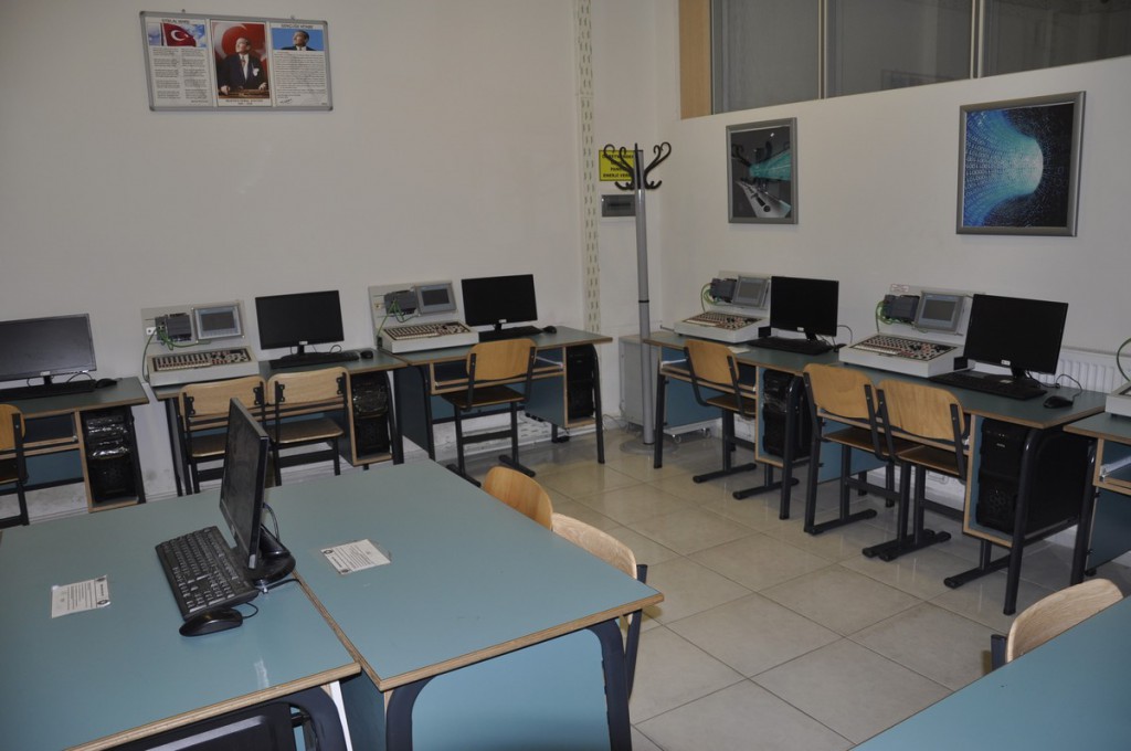 PLC LABORATUVARI