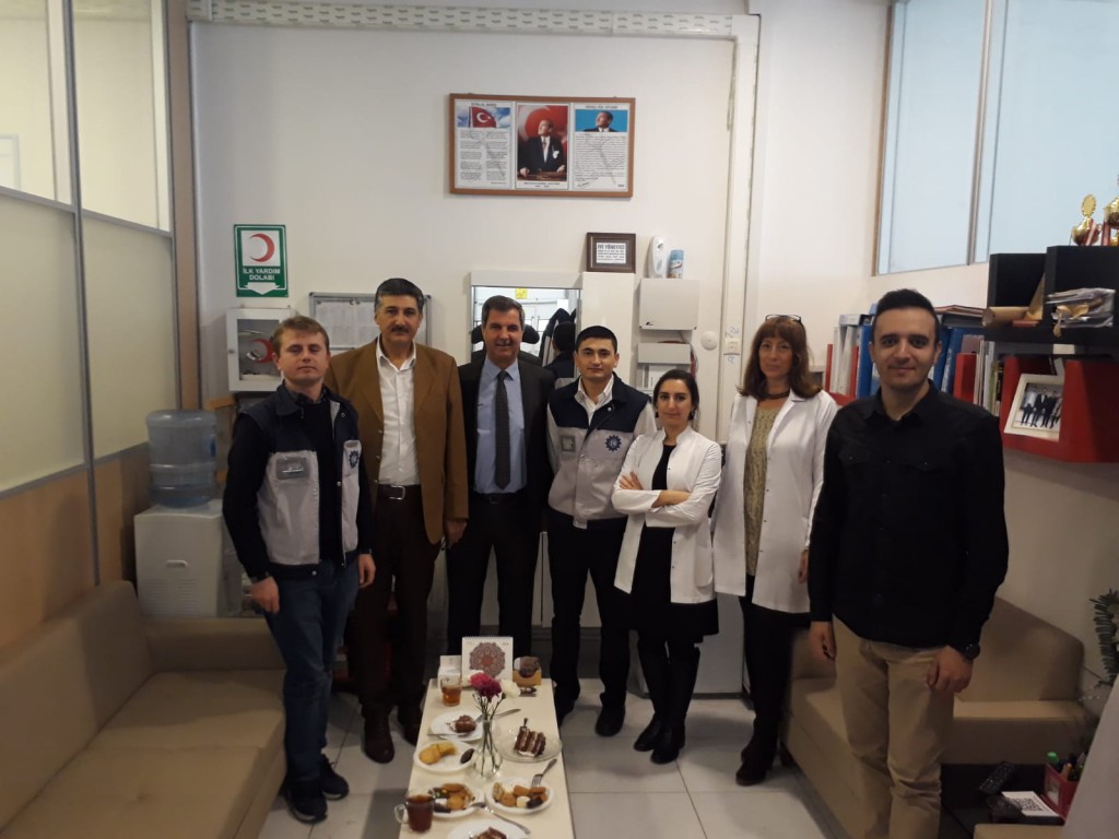 COŞKUN HOCAMIZIN DOĞUM GÜNÜNÜ KUTLADIK