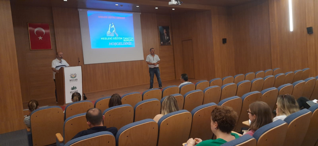 Mesleki Eğitim’de Firmalar İçin Avantajlar ve İşbirlikleri Programı