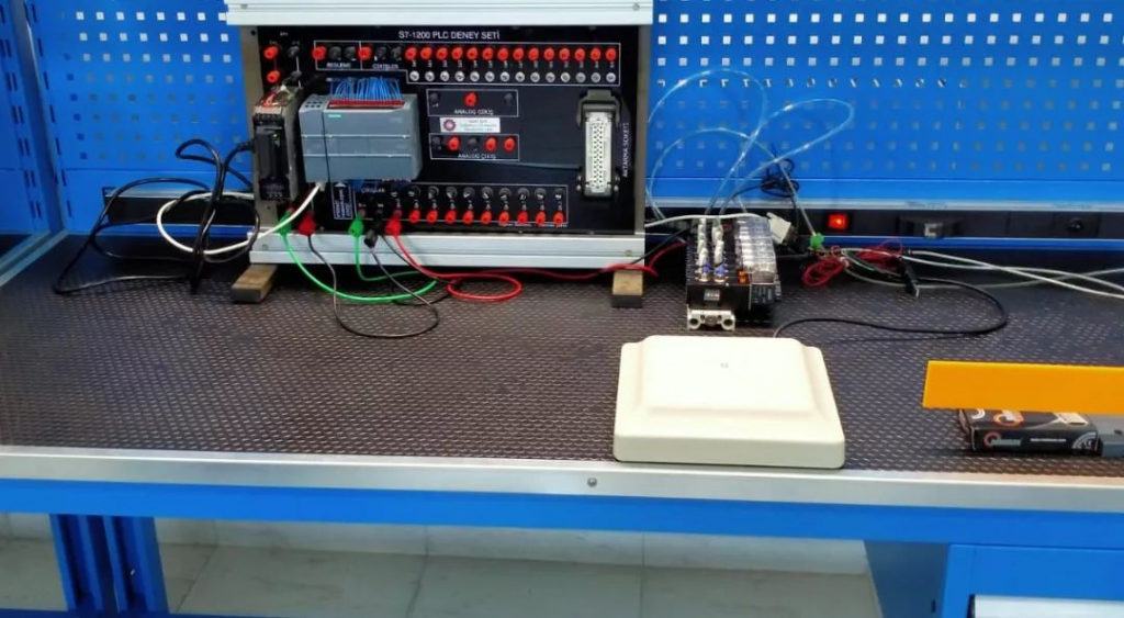 MEB 15. Uluslararası Robot Yarışması Temalı Robot Pisti Demo Çalışması