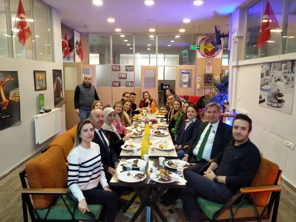 Matematik, Görsel Sanatlar ve Müzik Zümrelerini Alanımızda Misafir Ettik.