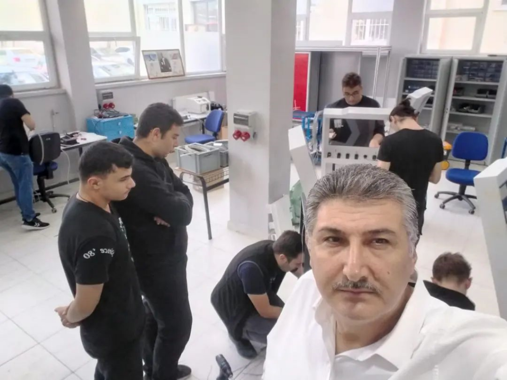 İlk üretimlerimizin sevkiyatını gerçekleştirdik.