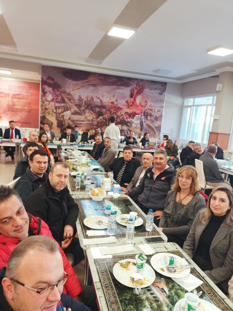 Öğretmenler Günü’nü okulumuzda coşkuyla kutladık.