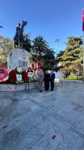 29 Ekim Tören Heykel_7