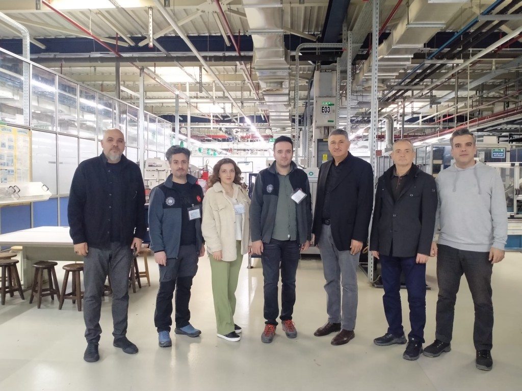 Bosch TGA Mesleki Eğitim Merkezine bir ziyaret gerçekleştirdik.