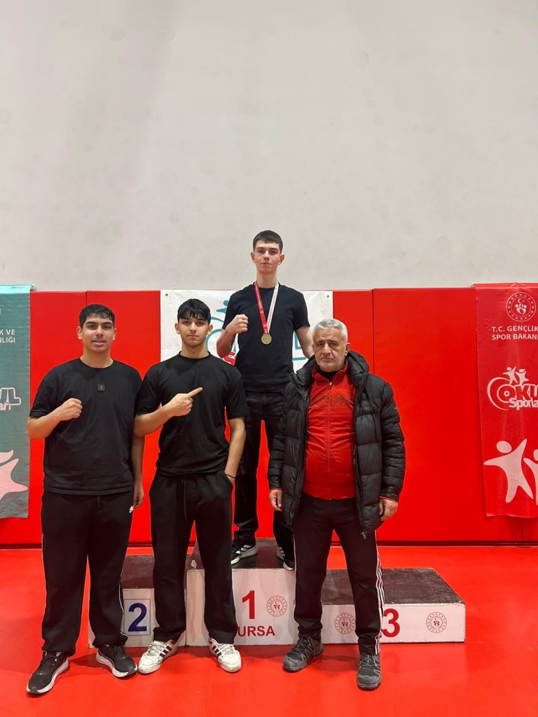 Ringde Zirve Bizim! 🥊 Bursa İl Şampiyonları Alanımızdan!