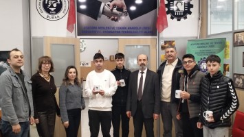 🏓 Okul Masa Tenisi Şampiyonasında Gururlandıran Başarı!