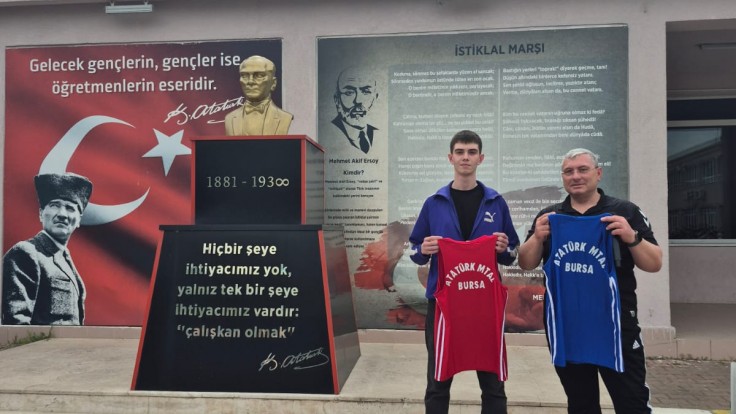 🥊 Öğrencimiz Kaan Bolat’ı Türkiye Şampiyonası’na Uğurladık